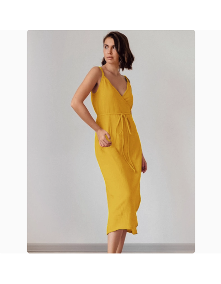  Sleeveless suspender backless dress
